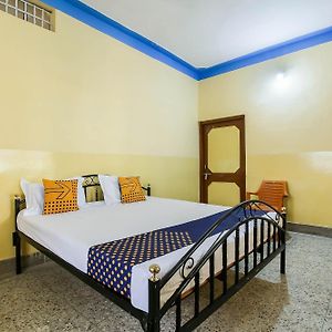 Spot On Cherish Guest House